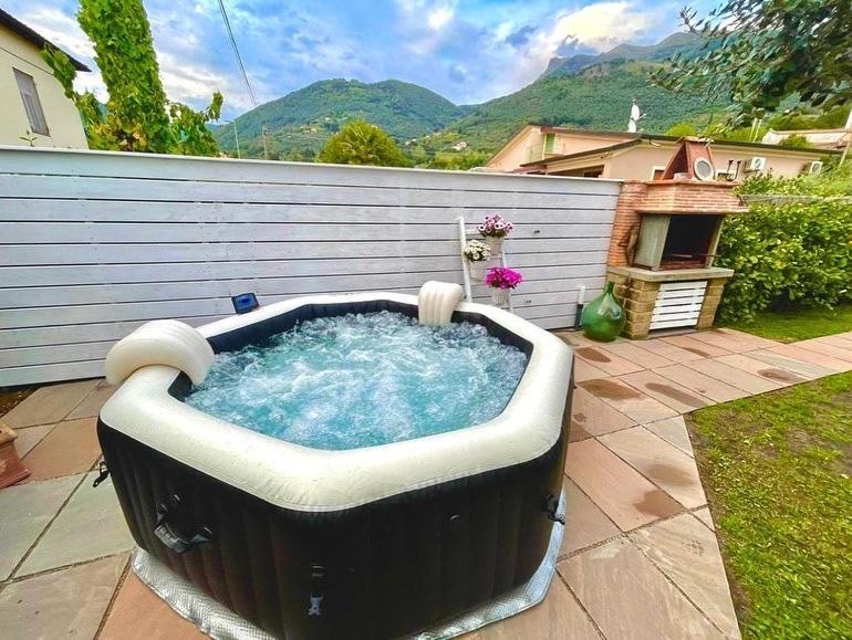 Casa Vittoria Villa Camaiore Exterior photo