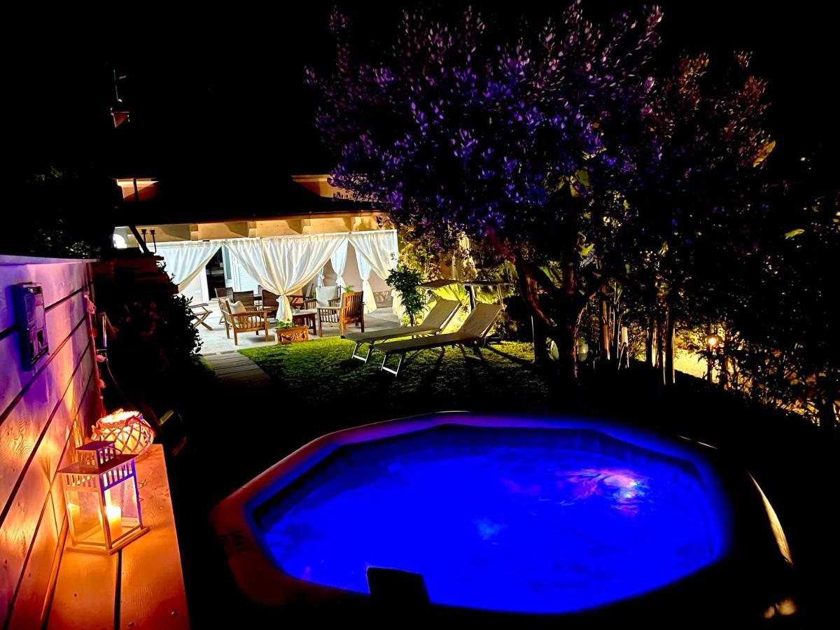 Casa Vittoria Villa Camaiore Exterior photo